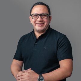 Dr. Andreé Cáceres La Torre